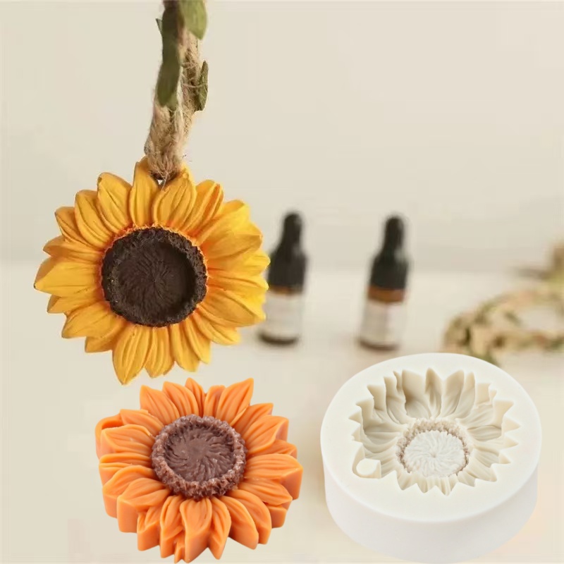 Resin Art Clay - 3D Sunflower Candle Mold Silicone Soap