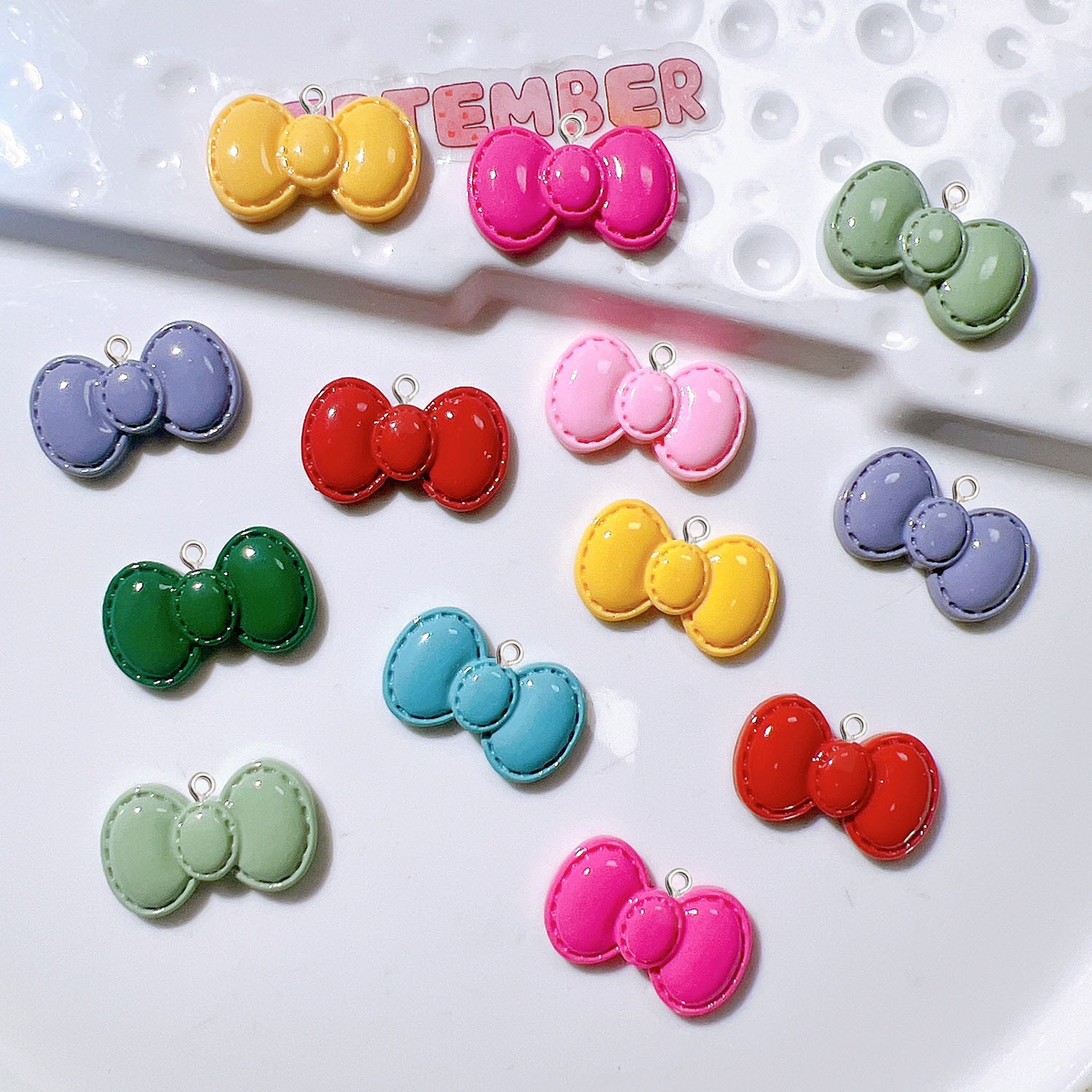 10Pcs Cute Cartoon Bowknot Res - Resin Art Necklace review and price